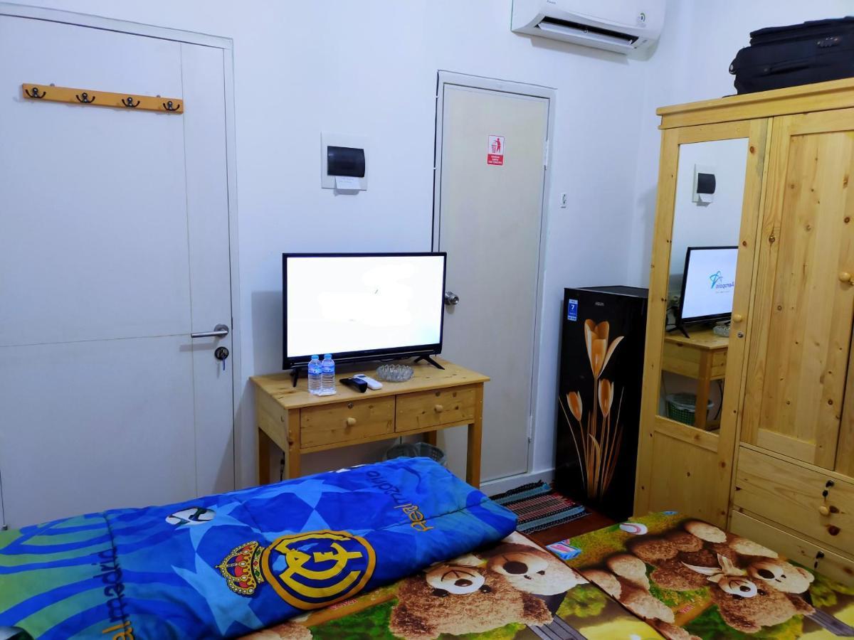 Aero Room Tangerang Eksteriør billede