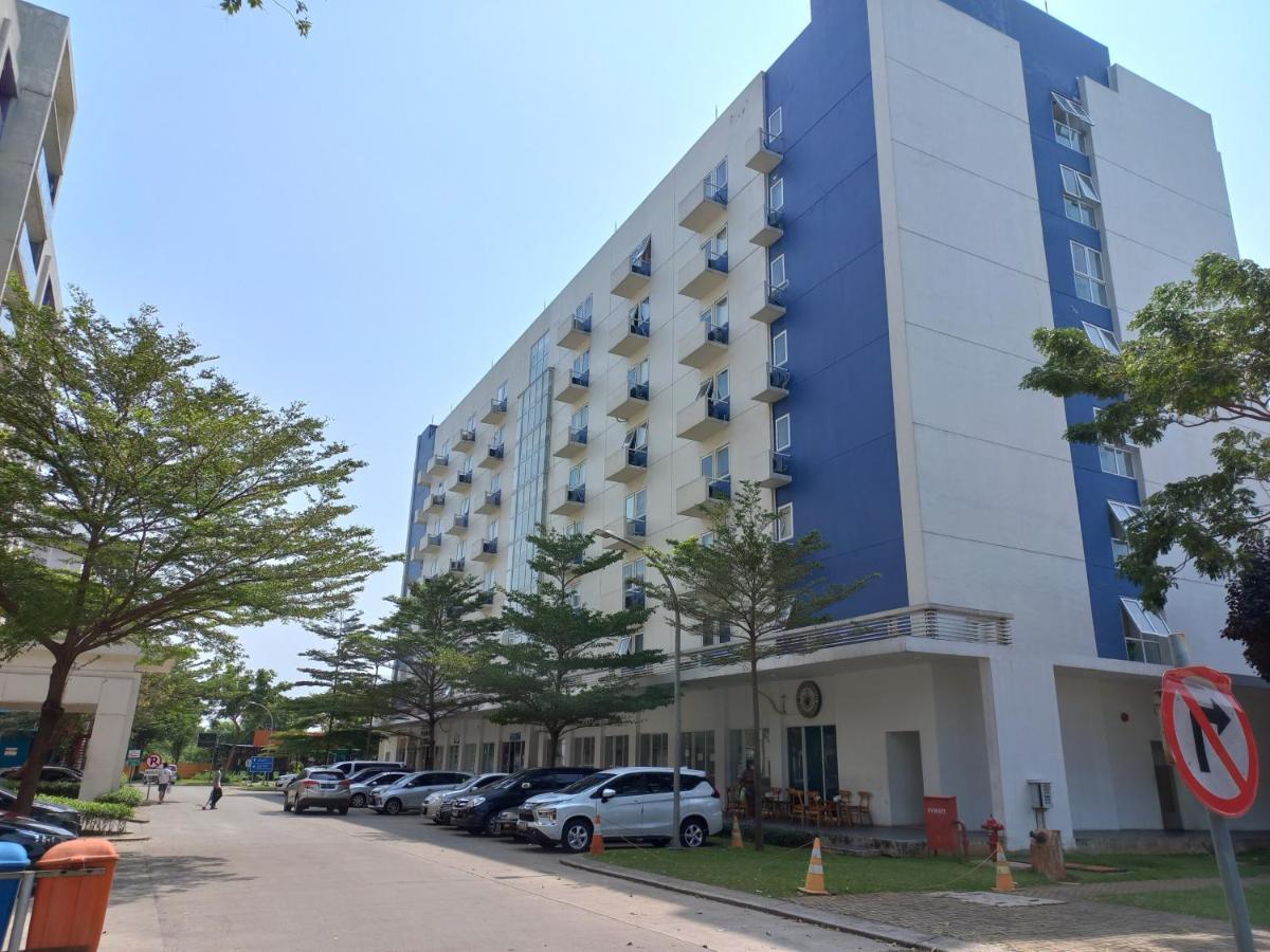 Aero Room Tangerang Eksteriør billede